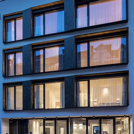 Gapsite Hotel *
