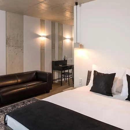 Hotel Gapsite *